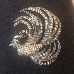 Avante brooch vintage